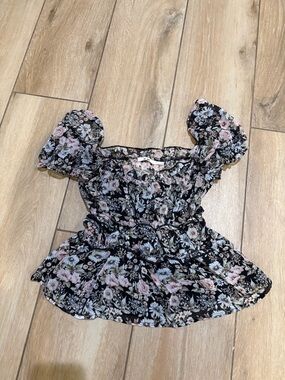 miami Black Floral Puff-Sleeve Peplum Top